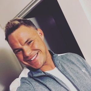 Meet your Posher, J.j.